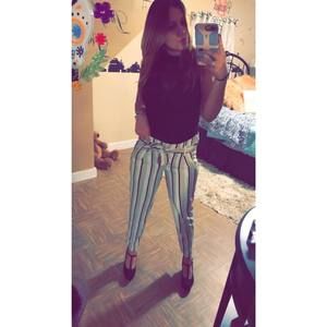 Meet your Posher, Briana